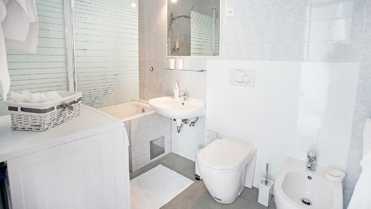 Apartment Milana - Cozy Stay With Free Parking Split Extérieur photo